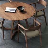 Meubles de restaurant de luxe modernes Nouveau design Ensemble table à manger en bois Chaises de style occidental pour le salon Hôtel Chambre à coucher-sur
