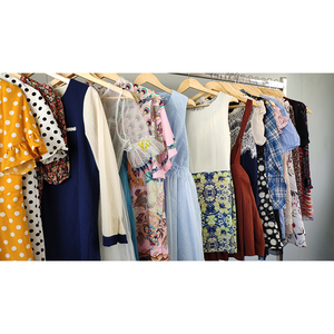 ทนทานโดยใช้ชุดเดรสยาวมือ<span class=keywords><strong>สอง</strong></span>ราคาต่ําชุดเดรสผ้าไหมจํานวนมาก - Product Image 5