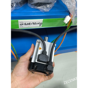 ใหม่ HCFA <span class=keywords><strong>CCM</strong></span> SV-X2MH040A-N2LA 220-240v 2.1A เซอร์โวมอเตอร์ - Product Image 1