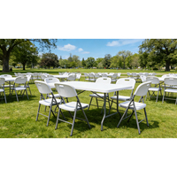 Chaises pliantes en plastique blanc pour mariage en plein air - Design moderne durable, mobilier commercial portable pour villa et parc