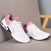 Nouvelles chaussures de course décontractées pour femmes, légères, respirantes, antidérapantes, amortissantes, lacets, chaussures de sport