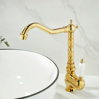 Rubinetto Miscelatore Monocomando STOCCO Tradizionale in Ottone Massiccio Lucido Dorato per Lavabo, Montaggio su Piano, con Dettagli in Ceramica