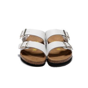 Sandales pour hommes à semelle en liège de fabricant vérifié, type Birkenstock <span class=keywords><strong>Arizona</strong></span>, avec soutien orthopédique de la voûte plantaire, vente en gros d'usine - Product Image 2