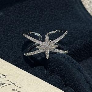 Anillo de Plata de Ley S925 con Diseño de Estrella de Cuatro Puntas, Chapado en Oro de 18K, Estilo Vintage Francés, Anillo con Incrustaciones de Circonita - Product Image 5