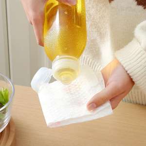 Botella de Aceite <span class=keywords><strong>Manual</strong></span> de Plástico para Cocina, Diseño de Punta, Botella Exprimible con Escala y Tapa para Cocinar - Product Image 3