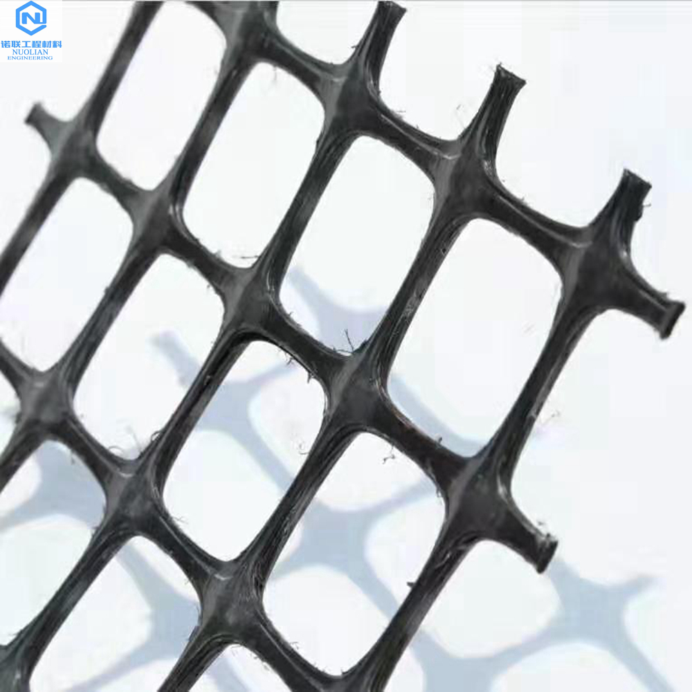 Wholesale Polyester Filament Warp Knitted Plastic Biaxial PP Reinforcement Geogrid for Stabilizer Gravel