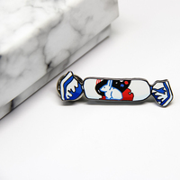 Broche personnalisée en nickel noir, modèle lapin, pour souvenir ou cadeau, en métal plaqué émail dur, thème animal ou anime