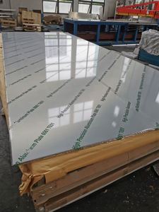 Lámina de Aluminio 1050 1060 de 2mm-4mm, Servicios Integrales de Recubrimiento, Corte, Soldadura y Grabado - Product Image 2