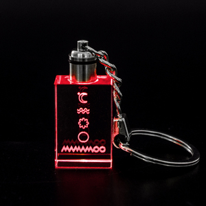 Usine directe en gros personnalisé K9 LED Sublimation 3D Laser gravé Poke <span class=keywords><strong>cristal</strong></span> <span class=keywords><strong>porte</strong></span>-clés avec boîte-cadeau - Product Image 5