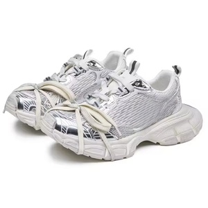 Chaussures de sport légères à lacets en maille de haute qualité, design rendu en maille, Baleciagas. Chaussures de course pour hommes de marque originale de créateur - Product Image 2