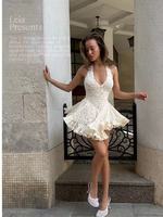 Robe sans manches en dentelle à col halter pour femme, fabrication sur mesure en petites séries