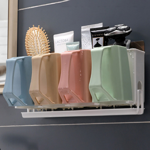 Set Familiare di Quattro Pezzi per Accessori da Bagno, Portaspazzolini Multifunzione da Parete <span class=keywords><strong>in</strong></span> <span class=keywords><strong>Plastica</strong></span> Ecologica Colorata - Product Image 4