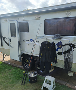 Séchoir à <span class=keywords><strong>linge</strong></span> <span class=keywords><strong>pliable</strong></span> extérieur pour <span class=keywords><strong>camping</strong></span>-car, support mural portable pour le séchage des vêtements, idéal pour caravane, remorque de voyage et <span class=keywords><strong>camping</strong></span> en plein air - Product Image 6