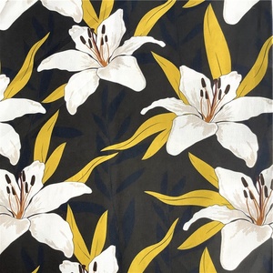 2022 नवीनतम फैशन बड़ा फूल मुद्रित कपड़े 100 कपास ऊतक कपड़ा तकिया सिलाई Quilting के लिए सीवन हस्तनिर्मित सामान - Product Image 2