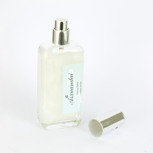 <span class=keywords><strong>Profumo</strong></span> da Donna in Flacone Rettangolare di Vetro, Liquido Lattiginoso, Etichetta Azzurra, Tappo Bianco, Confezione Elegante, Lunga Durata - Product Image 5