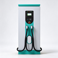 Point de recharge rapide DC pour véhicules électriques de 180 kW à 360 kW à double prise avec écran tactile et arrêt d'urgence pour les parcs de stationnement des flottes et des aéroports