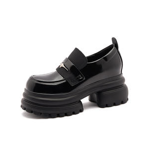 Chaussures de bottines <span class=keywords><strong>Mary</strong></span> Jane à plateforme haute et bout carré, bottines à enfiler de style britannique, bottes classiques à plateforme haute avec peluche chaude - Product Image 2