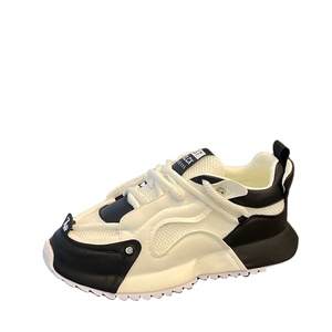 Nouveauté 2025 Baskets Homme Transfrontalières Surdimensionnées en Mesh Respirant Tendance Polyvalentes <span class=keywords><strong>Chaussures</strong></span> de Sport Décontractées pour Hommes - Product Image 1