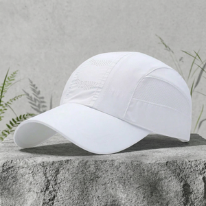 Gorra de béisbol impermeable de secado rápido personalizada, gorra deportiva de poliéster para exteriores, transpirable, ajustable, con logotipo y color personalizados OEM. - Product Image 3