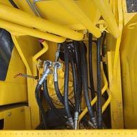 Pièces de rechange pour excavatrice sur chenilles Komatsu PC240, chargeuse grande/petite, 24 tonnes, pour moteur, capacité de la benne de 1,23 m, modèle 2023, d'occasion, export