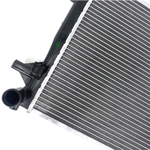 Radiador de Aluminio de Alta Gama para Autos Roewe OE 10101597, Nueva Pieza Automotriz Personalizada - Product Image 5