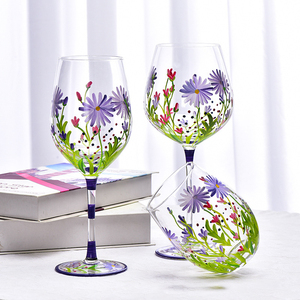 Verres à vin en <span class=keywords><strong>verre</strong></span> peint à la main pour la maison et le bar, avec des designs frais et une personnalité unique - Product Image 2