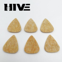 Wool Felt 2.6MM Guitar Picks Soft Anti-slip Uk Plectrums Warm Tone Fingerstyle Picks String Protective Classical Guitar Plectrum