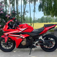 Motocicleta Deportiva CBR500R, Excelente Estado. Motor Bicilíndrico de 500cc Refrigerado por Líquido, Frenos ABS y Pantalla Digital, Totalmente Funcional