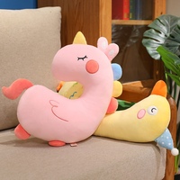 Coussins en peluche courbés mignons en gros : Licorne, Cheval, Canard, Crocodile – Doux et moelleux pour la décoration de chambre d'enfant