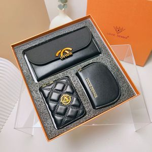 Tarjeta de visita Monedero Conjunto de tres piezas con patrón de letras Material de PVC Cierre de cremallera-Regalo de moda - Product Image 2
