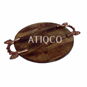 Plateau de service en bois moderne de style européen avec poignées de cerf en bois en métal Design de feuille pour hôtels en arabe et turc - Product Image 5