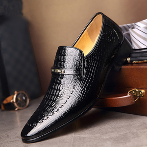 Chaussures en <span class=keywords><strong>cuir</strong></span> PU pour hommes de haute qualité, <span class=keywords><strong>semelle</strong></span> extérieure en caoutchouc antidérapante, élégantes et simples, grandes tailles, chaussures en <span class=keywords><strong>cuir</strong></span> pour affaires - Product Image 5