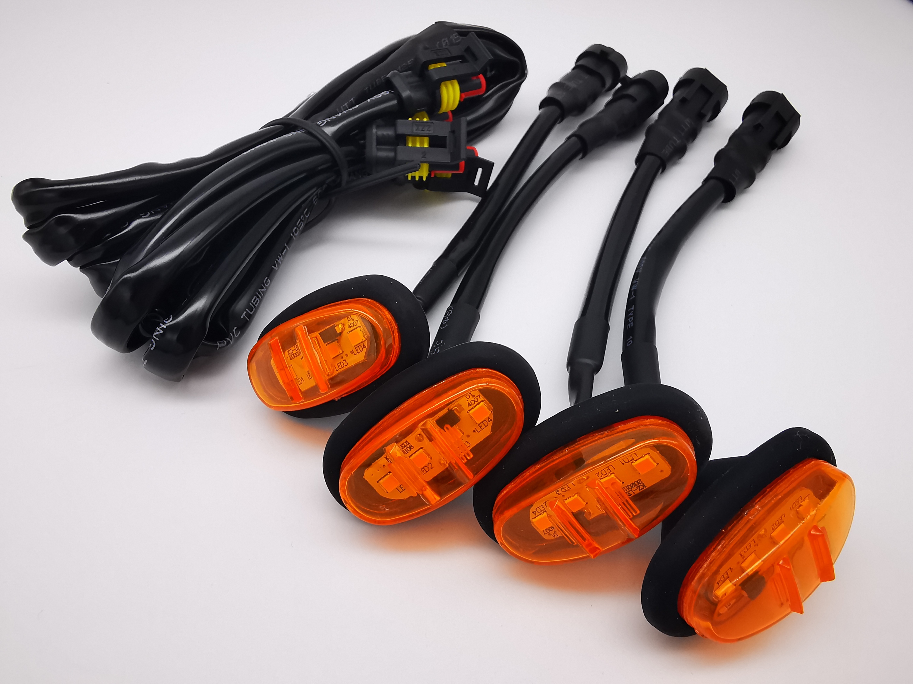 4 pcs lights with amber cover