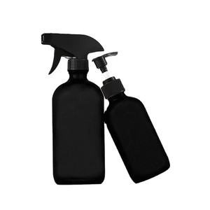 Bouteille en verre Boston noire mate de 8oz 16oz avec couvercle de pompe en bambou bouton maquillage arroseur d'eau vaporisateur de jardin - Product Image 1