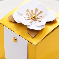 Boîte à dragées de luxe dorée avec décoration florale, étiquette de remerciement, boîte à dragées de mariage, OEM, marque privée, vente en gros