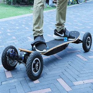 <span class=keywords><strong>Longboard</strong></span> Électrique Tout-Terrain Adulte Personnalisé Noir 2000W Guangdong, Planche de Skateboard 8.5 - Product Image 1