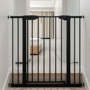 Cierre de botón para puerta de perro interior/exterior extra ancho, vallas de hierro de acero plegables para mascotas, escaleras de pie, patrón de animales para perros - Product Image 1