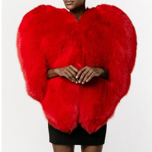 Manteau rouge en forme <span class=keywords><strong>de</strong></span> cœur pour femmes, version coréenne <span class=keywords><strong>haut</strong></span> <span class=keywords><strong>de</strong></span> <span class=keywords><strong>gamme</strong></span>, mince, épaissi, <span class=keywords><strong>fausse</strong></span> <span class=keywords><strong>fourrure</strong></span>, poncho une pièce, motif à carreaux, vêtements d'extérieur d'hiver - Product Image 3