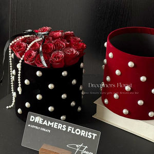 Meilleure vente Boîte d'emballage ronde pour fleurs avec <span class=keywords><strong>perle</strong></span> Seau d'emballage pour <span class=keywords><strong>fleuriste</strong></span> avec bBoîte d'emballage cadeau en papier pour la Saint-Valentin - Product Image 4