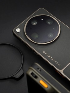 Version Find X9 Ultra Snap 8 Gen5 120hz Amoled 200mp 100w 7050mah 5g Smartphone Find X9 Ultra Autonomie toute la journée Charge rapide 100w - Product Image 3