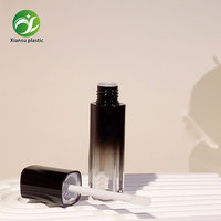 Vente en gros usine – Tubes de brillant à lèvres vides personnalisés de 6 ml, dégradé noir transparent, flacon d'huile à lèvres, contenant d'emballage cosmétique
