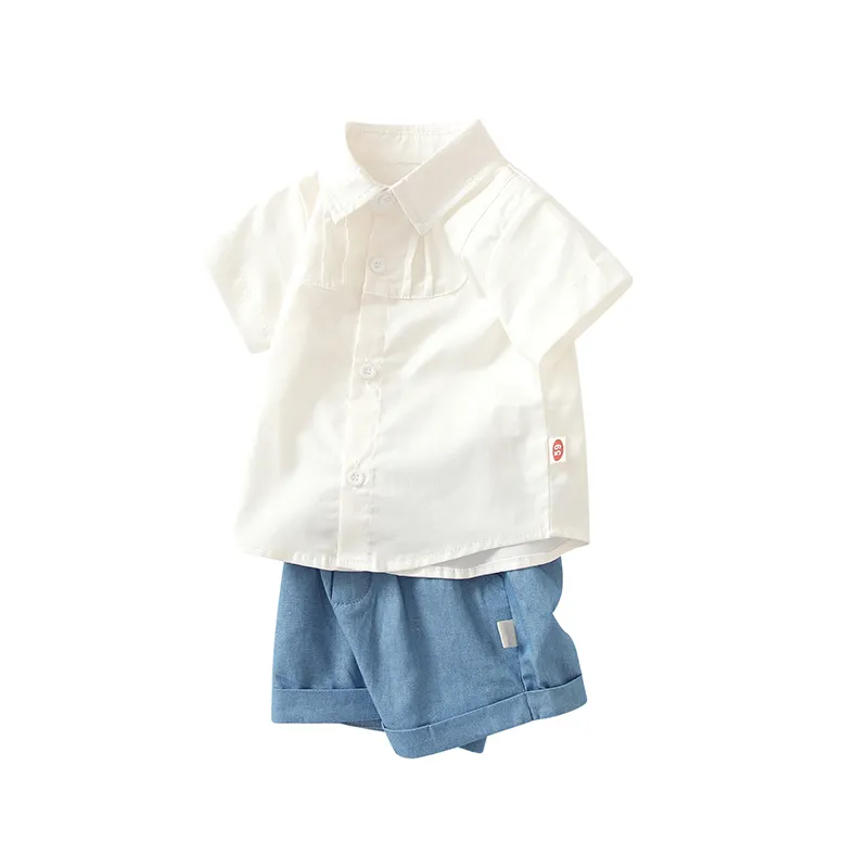 Kleine Korte Babykleding Witte Kleding Set Korte Broek En T-Shirt Voor Jongen Hoge Kwaliteit Met Logo