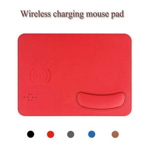 Tapis de souris avec charge sans fil 10w |   Tapis de bureau de jeu personnalisé RGB |   Conception OEM/ODM pour les cadeaux d'e-sport et de gaming - Product Image 3