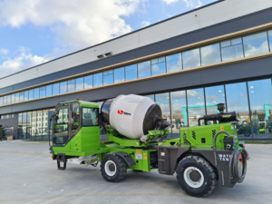 Camion bétonnière autochargeur et auto-alimenté Xinyu de 1,8 mètre cube, système hydraulique importé, garantie 1 an pour la construction - Product Image 3