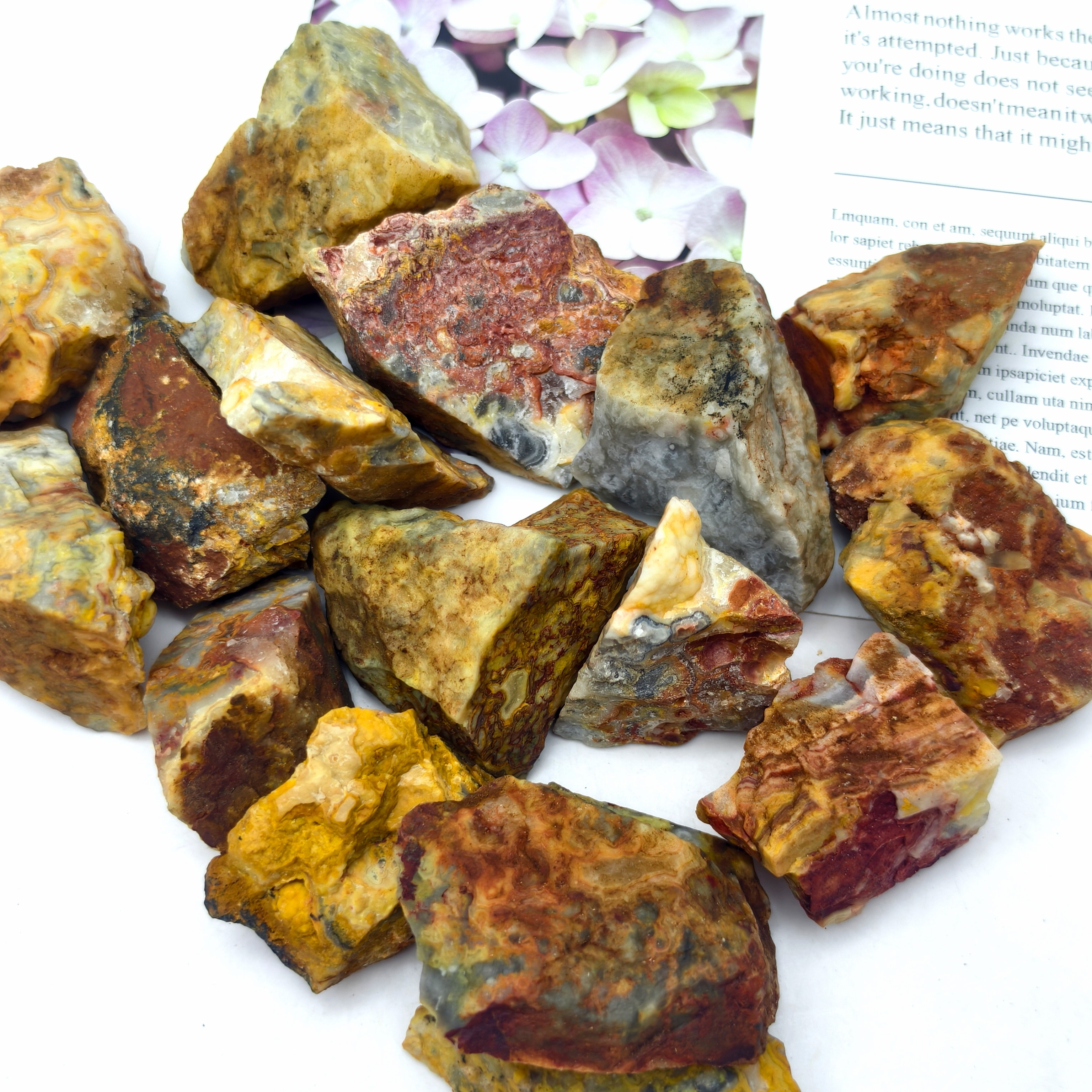 Pietra grezza di agata pazza