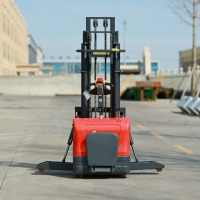 Chariot élévateur électrique tout-terrain 2 tonnes, nouveau produit multifonctionnel à grande capacité - Chariot élévateur électrique adapté aux petits entrepôts