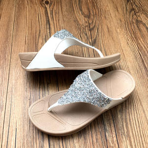 Sandalias de Playa de Verano 2026, Modernas y Elegantes para Mujer, Antideslizantes y Resistentes al Desgaste, Venta al Por Mayor - Product Image 4