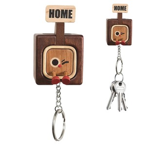 Nouveau <span class=keywords><strong>porte</strong></span>-clés pour la maison avec trois emojis, <span class=keywords><strong>porte</strong></span>-clés créatif pour la maison, pendentif mural, autocollants décoratifs en bois pour mur et réfrigérateur - Product Image 5