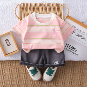 2025 nuevo estilo, traje de verano informal para niños, conjunto de dos piezas bordado a rayas para niños con mangas cortas, ropa informal para bebés - Product Image 6