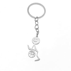 Llavero Personalizable de Acero Inoxidable con Diseño de Pareja de Hombres de Chispas, Estilo Divertido, para Entusiastas del Baloncesto - Product Image 4